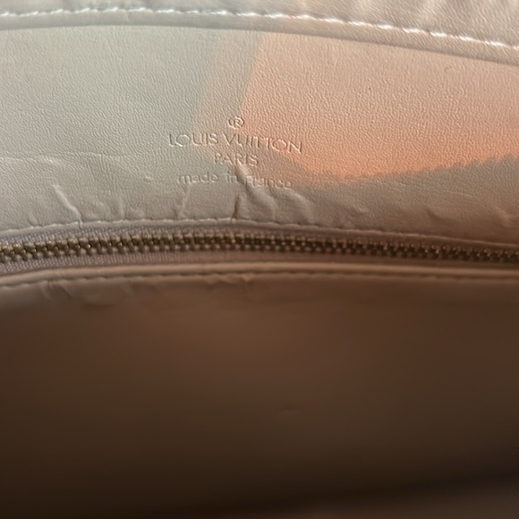 Louis Vuitton Houston Tote Lime Yellow Leather Monogram Vernis - Picture 7 of 14